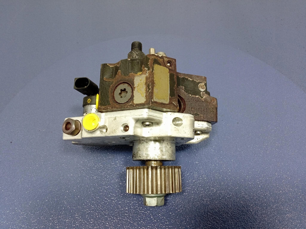 Купить Audi a6 c6 3.0 tdi 225km bmk насос впрыскная