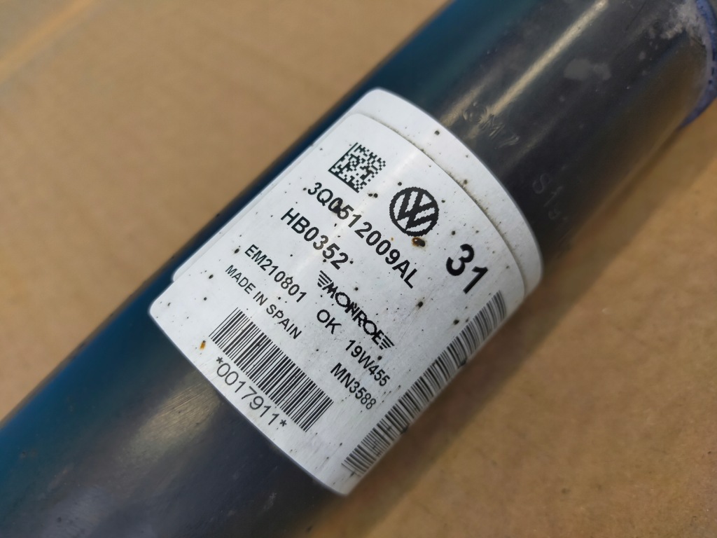 фото №12, Skoda superb 3 iii fl 2.0fsi 200kw 2020r амортизатор задня 3q0512009al