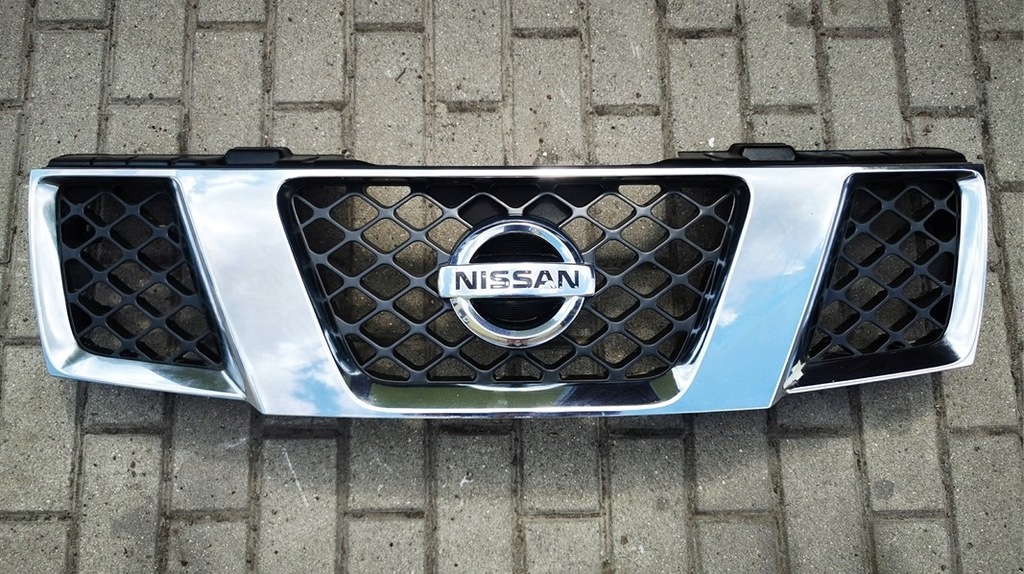 фото №1, Nissan pathfinder r51 решётка радиатора решётка радиатора демонтаж