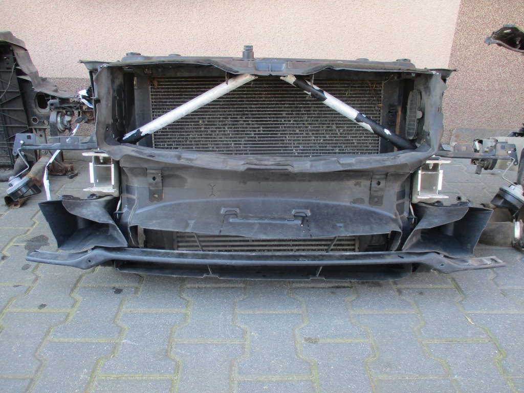 фото №1, Pas передний радиатор bmw f30 f31 3.0d