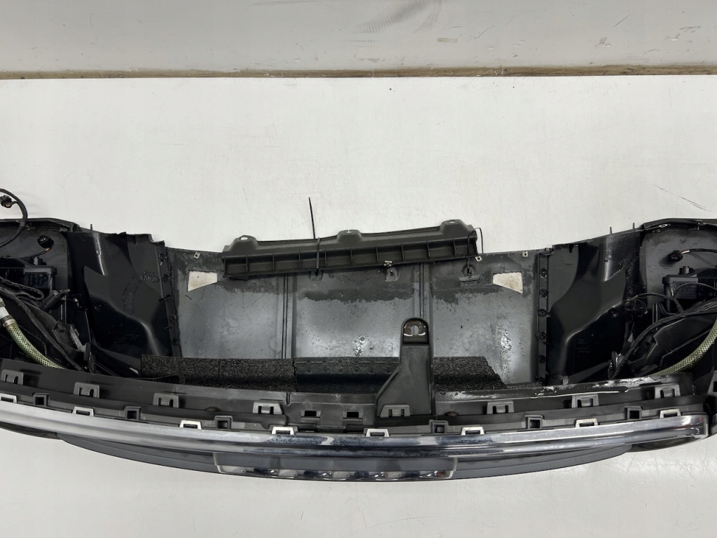 Купити Audi q7 4l 05-09 бампер перед передній комплектний  pdc омивачі offroad lz7l