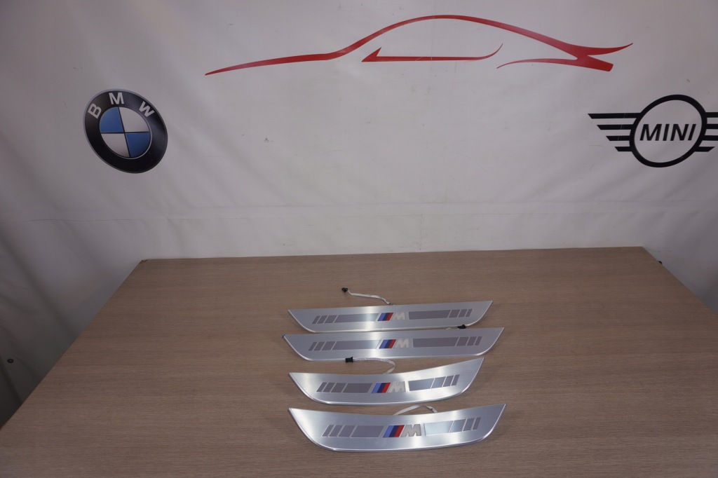 Купить Накладки пороговые bmw g16 led 8077337