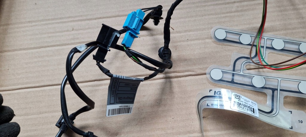 Q5 8r датчик занятости сиденье перед вес 8r0963553 с Разборки