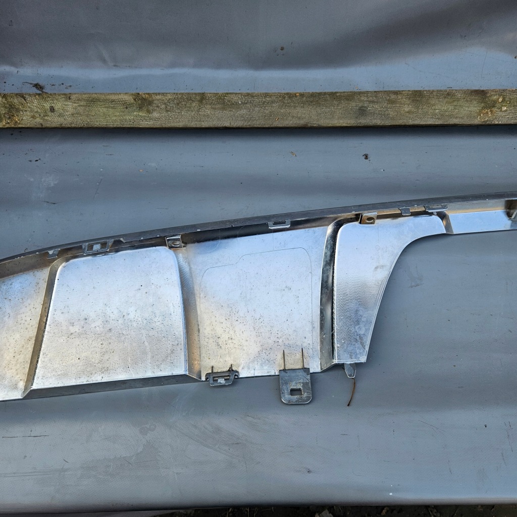 Хром дифузор накладка бампера задній mercedes gl w166 a1668806940 Оригінал