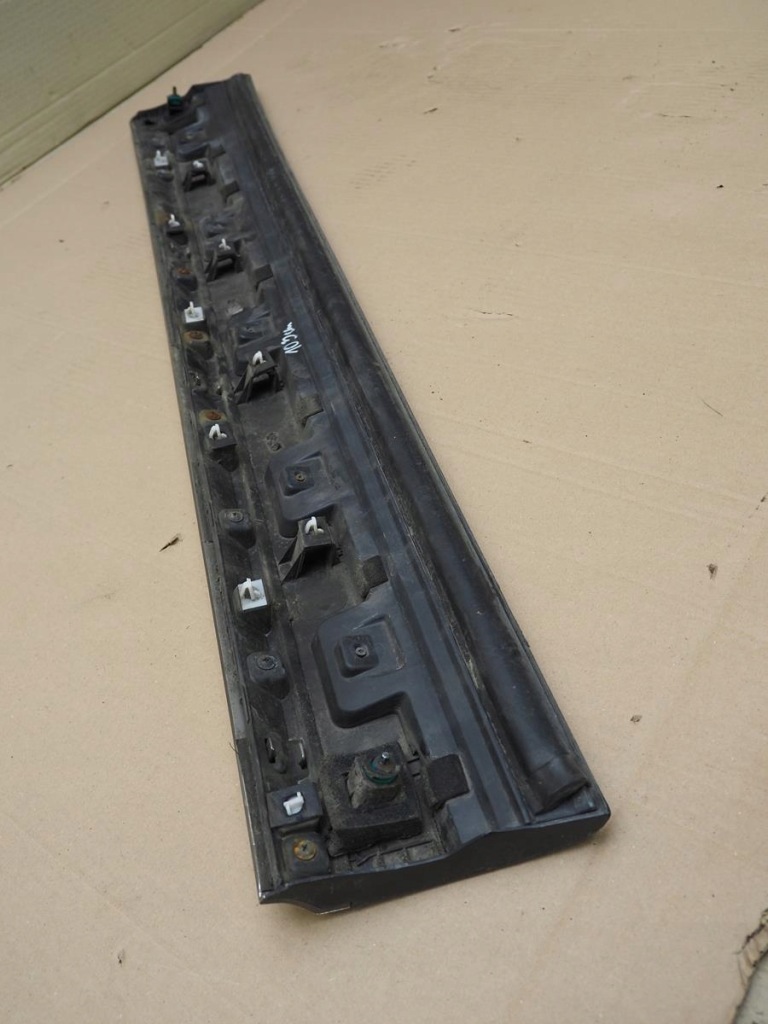 Kia sorento 3 14- молдинг дверь левая перед 87721-c5200 Киев