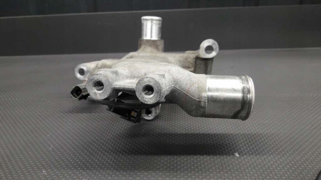 фото №4, Корпус термостата lexus rx400