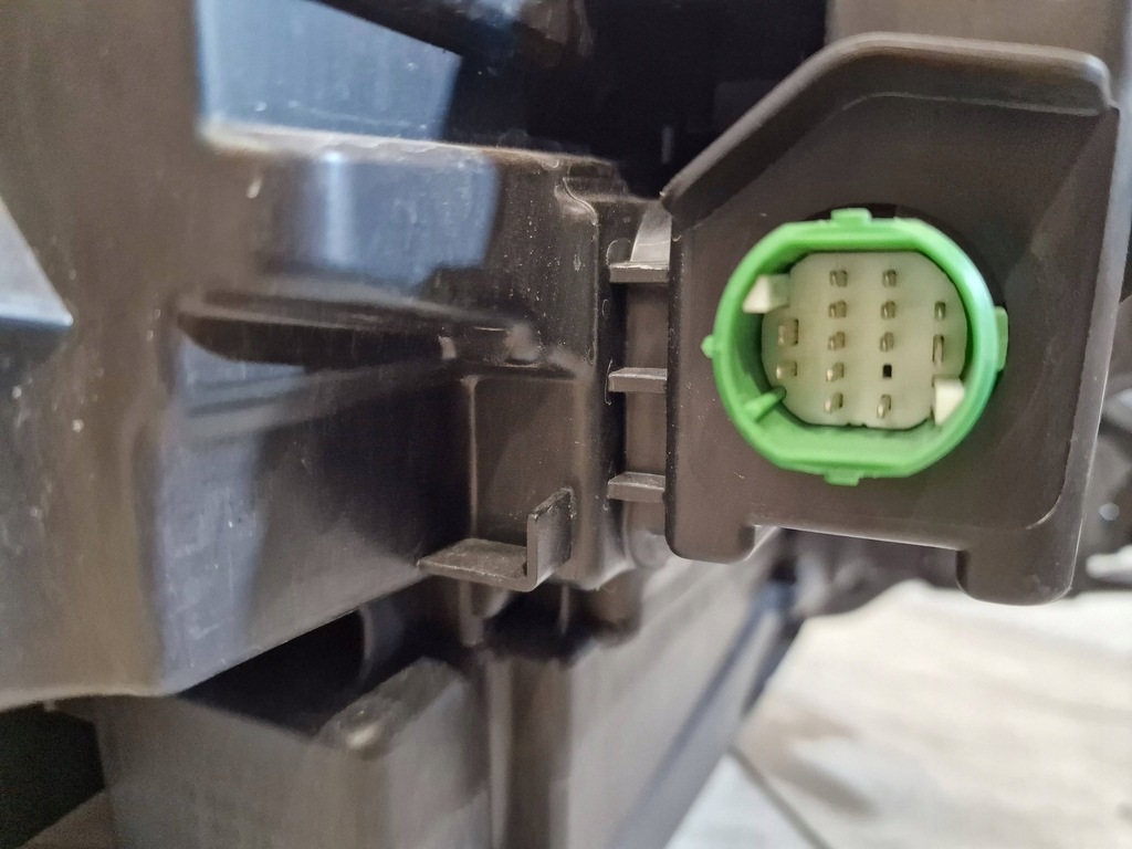 фото №9, Лампа передняя левая ferrari 812 superfast лампы передние