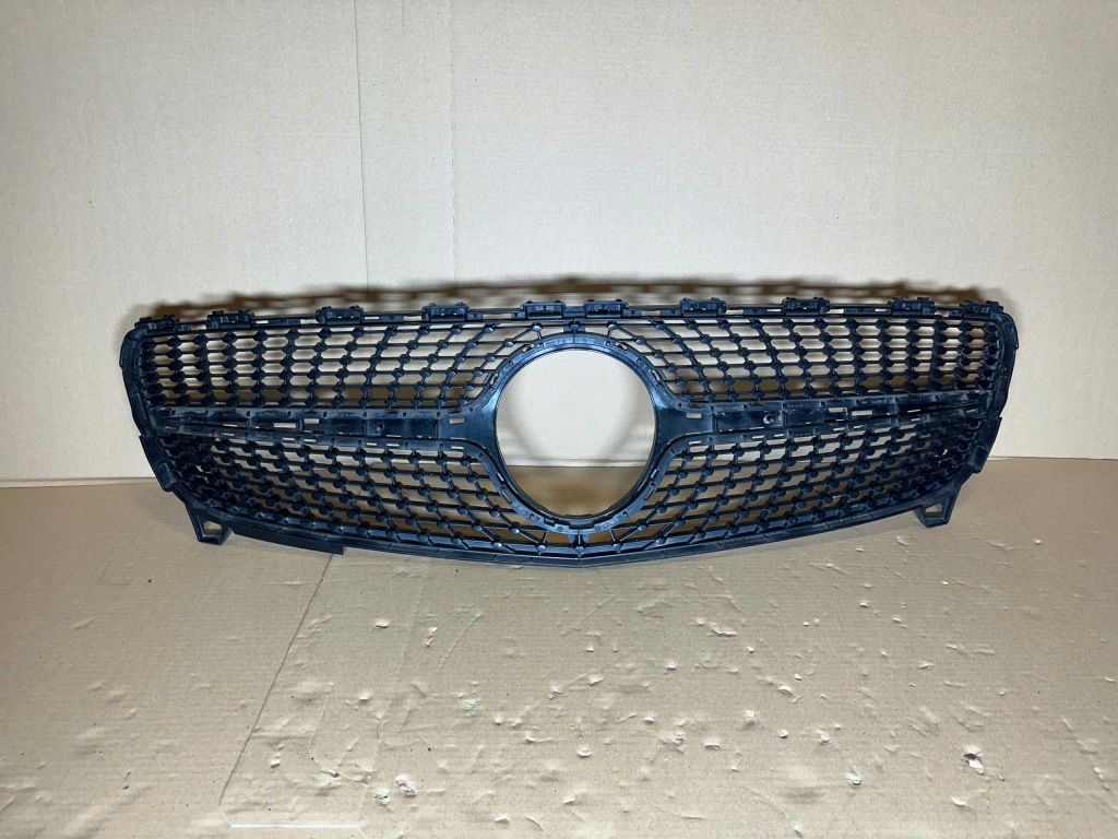 фото №1, Mercedes a-klasa w176 amg lift решётка радиатора решётка радиатора бампера