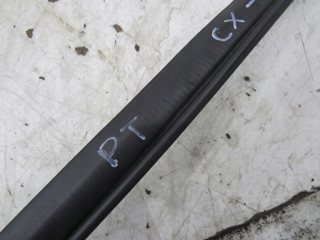 фото №2, Прокладка двері правий задня mazda cx5