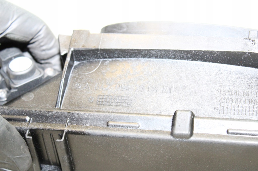 фото №12, Фільтр повітря корпус фільтра a6420942304 e-klasa w207 3.0cdi