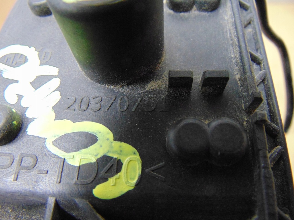 фото №13, Вкладыш лампы задняя правый opel combo d 20370751