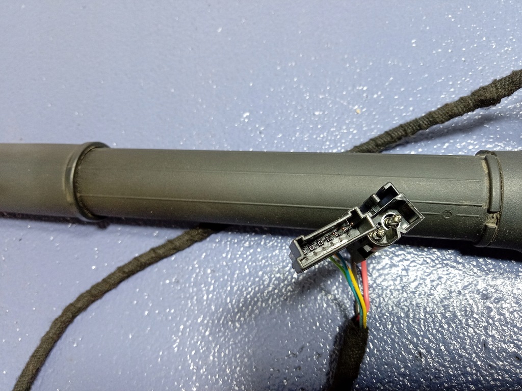 фото №4, Bmw x5 e70 привод крышки багажника левый 7286115