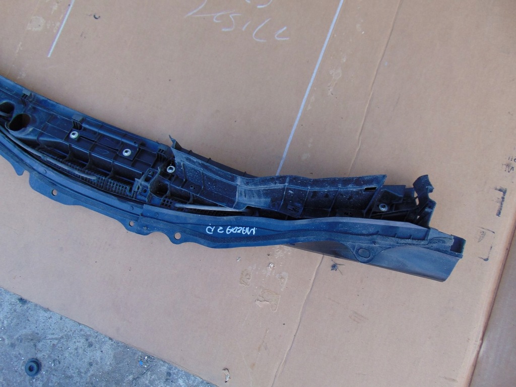 фото №10, Жабо пластиковый mazda 2 ii de 2007- europa