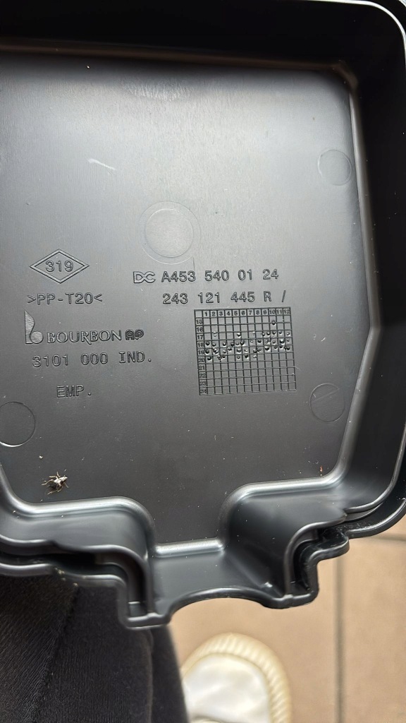 Коробка предохранителей twingo 3 a4535400124 243121445r Оригинал