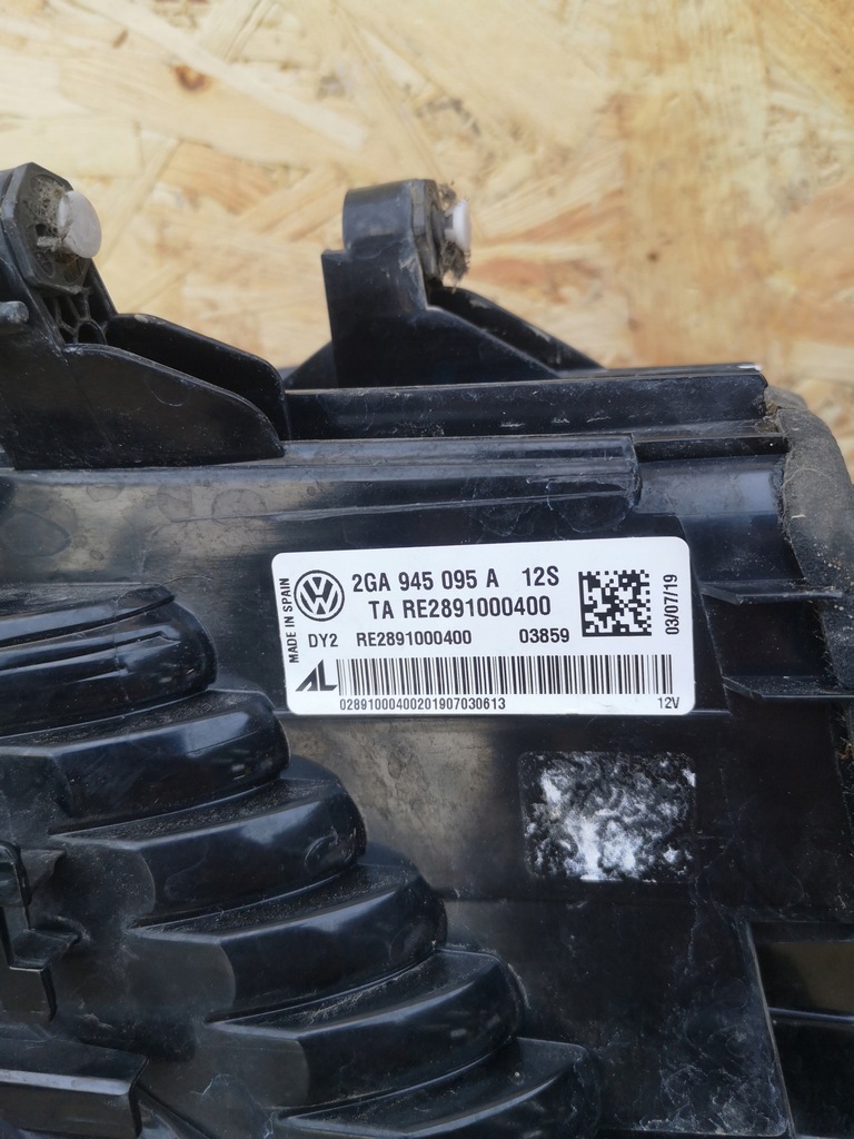 фото №9, Vw t-roc лампа левый задняя 2ga945095a