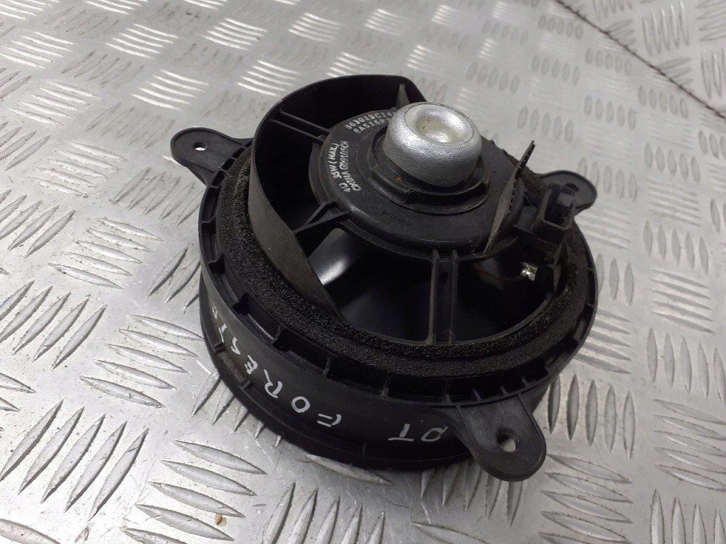 фото №3, Динамік правий задня subaru forester sh 86301sc140