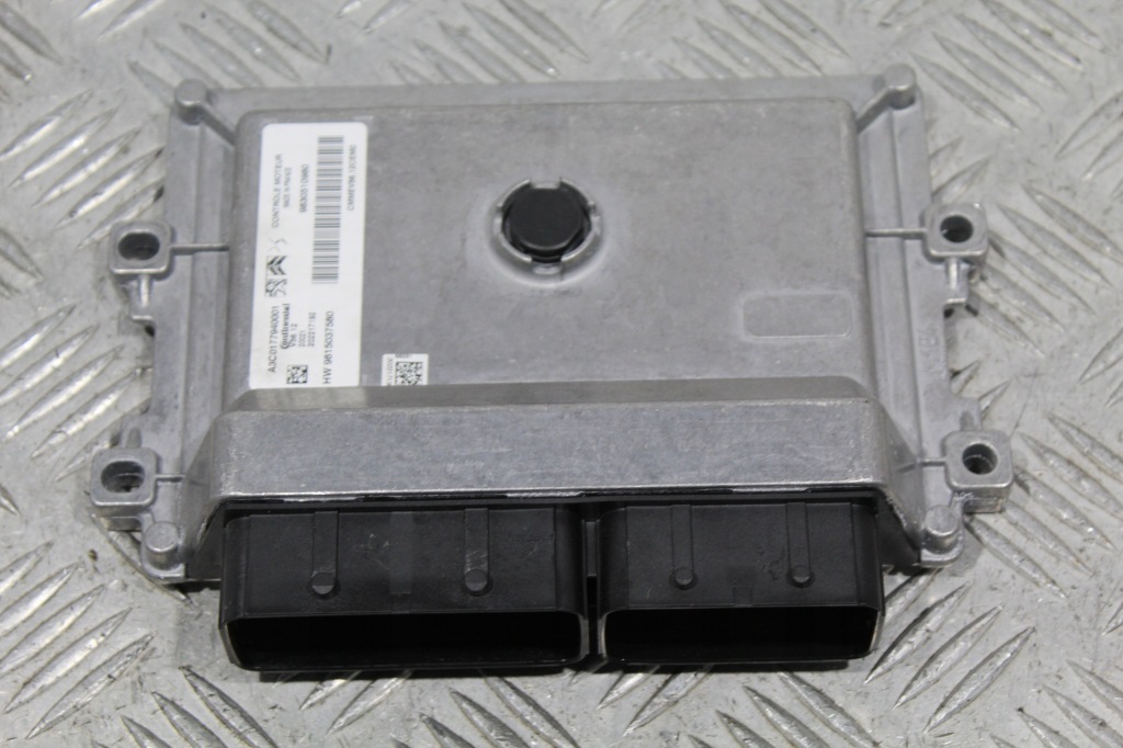 фото №1, Модуль двигуна citroen c3 iii 3 9830510980