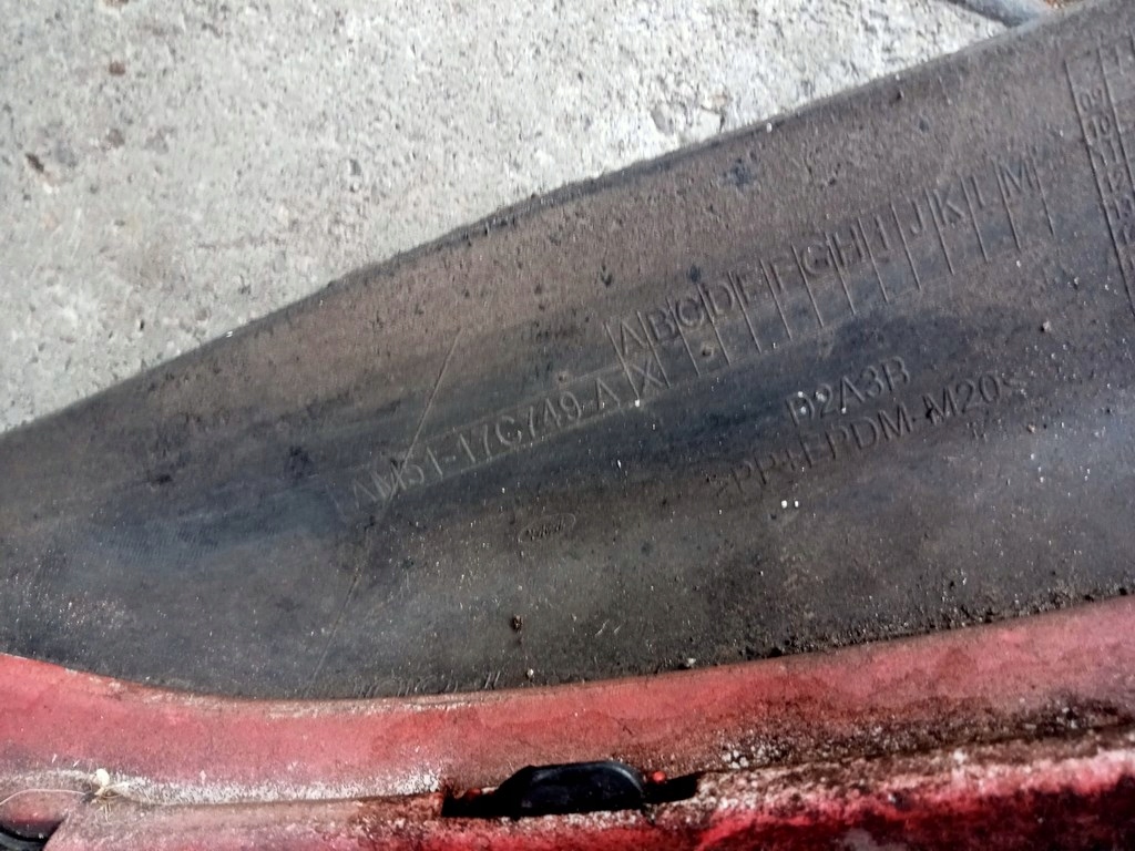 фото №15, Ford c-max mk2 2010-14r. - бампер перед am51