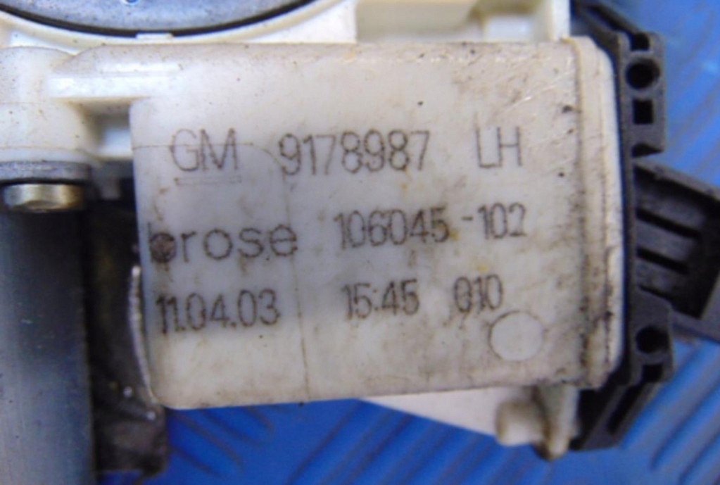 фото №4, Opel signum 2.2 16v підйомник скло електричний лівий перед 9178987