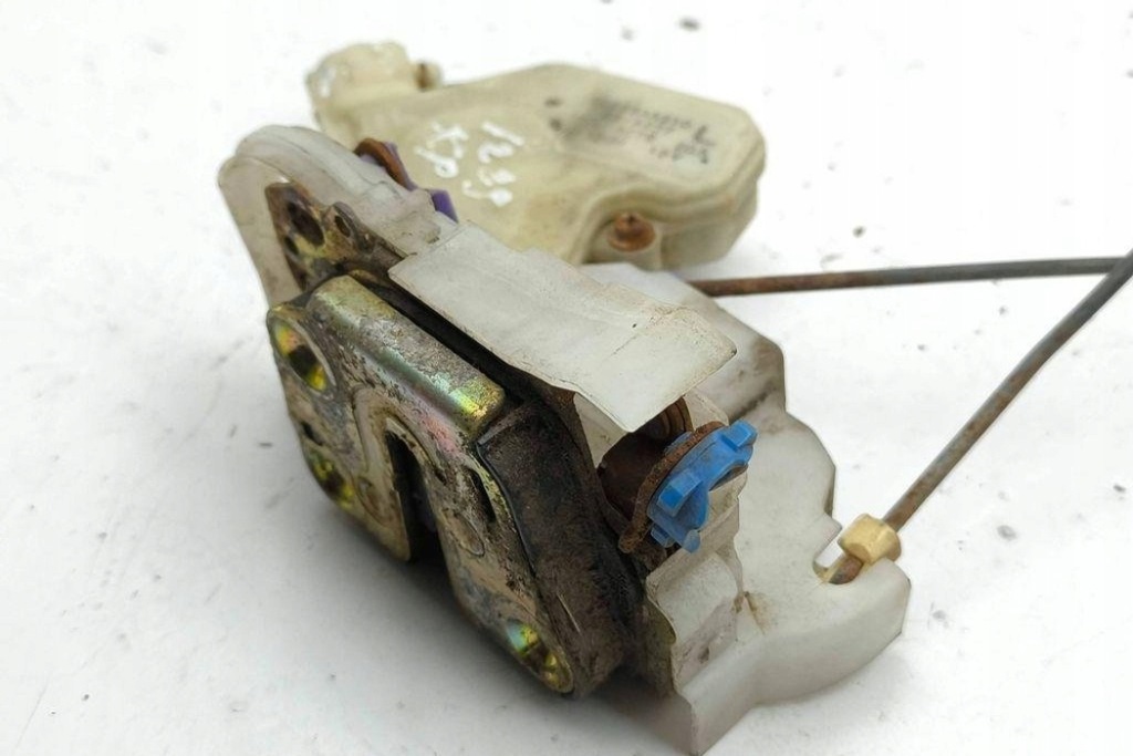 фото №9, Замок лівих передніх двері nissan x-trail t30 031219 2.2l дизель 100kw