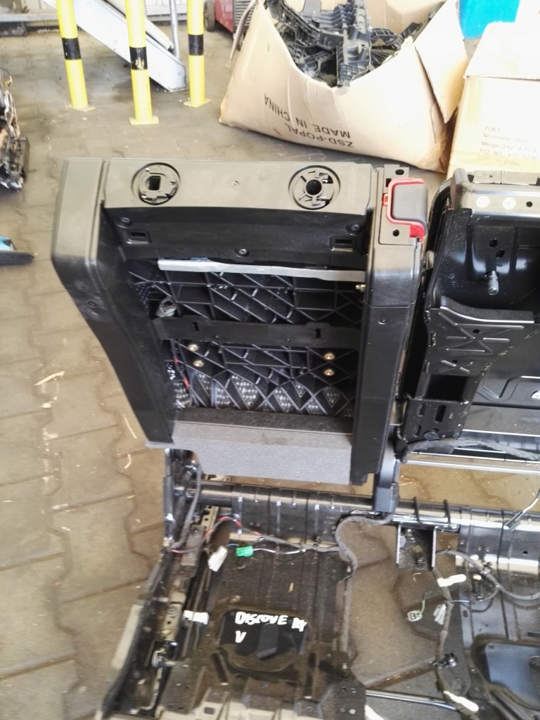 фото №4, Каркас заднее сиденье сиденье задняя 2 ряд discovery v