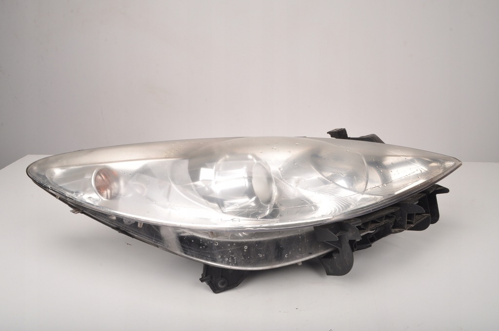 фото №8, Peugeot 307 лампа правая передняя tyc europa