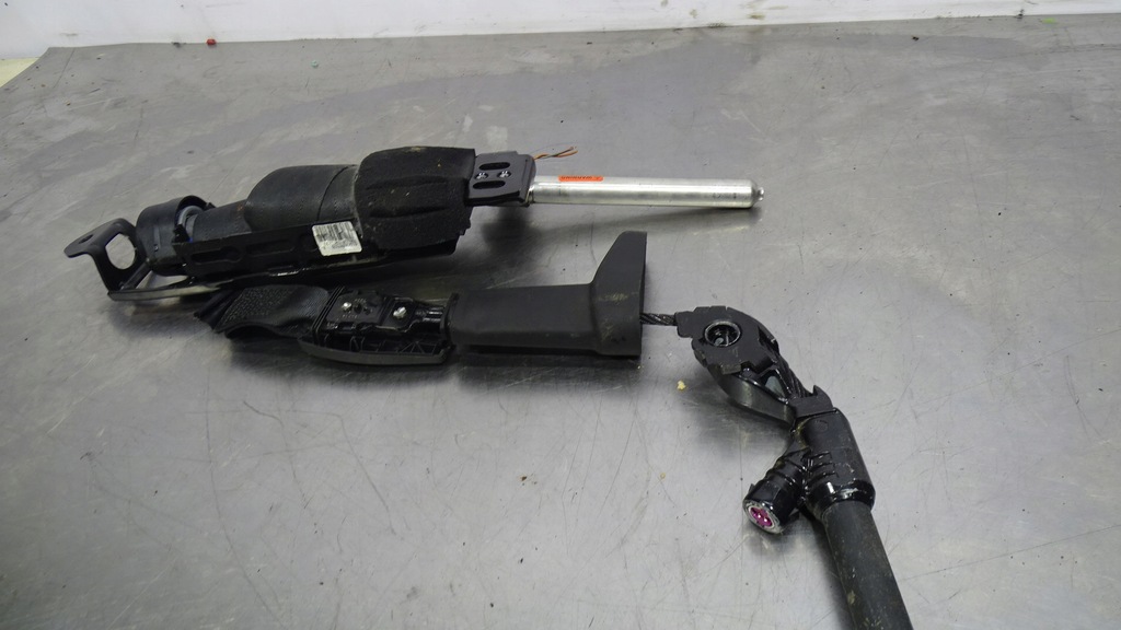 фото №11, Pas правий передній безпеки volvo s40 1.8