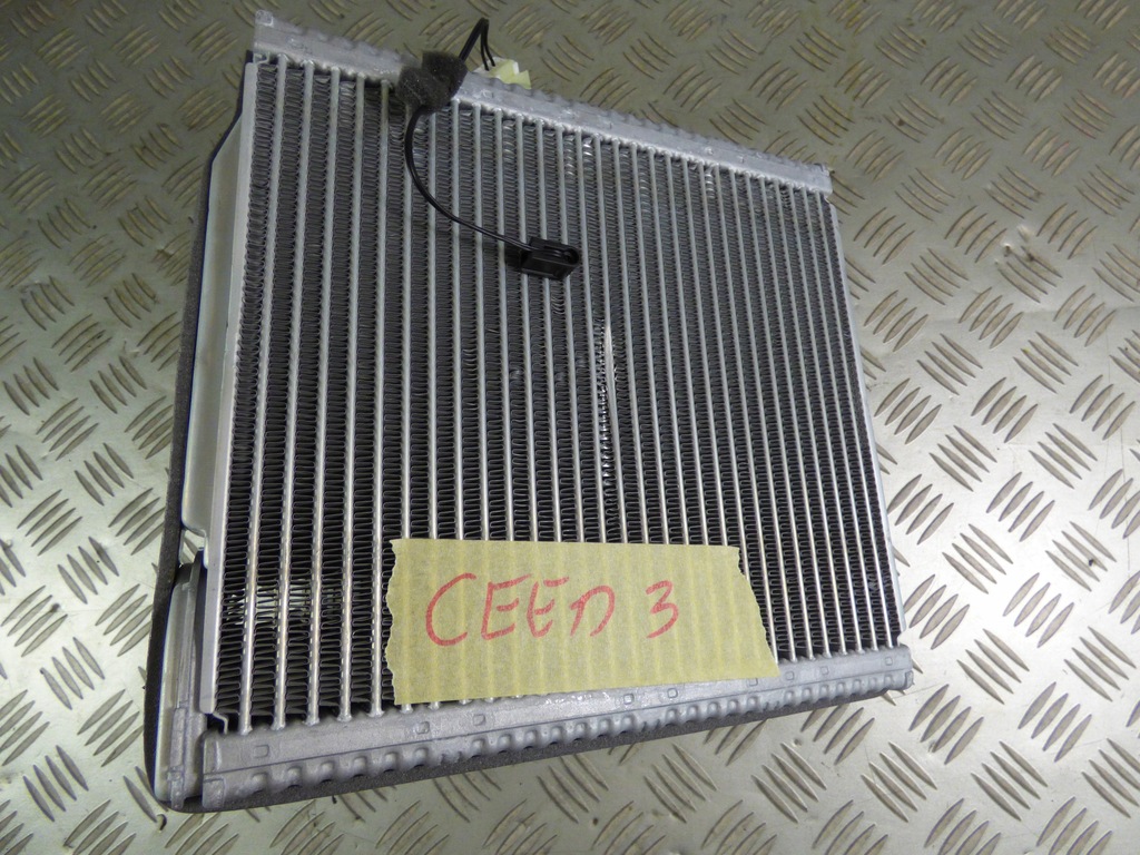 фото №6, Радиатор кондиционера отопителя kia ceed iii