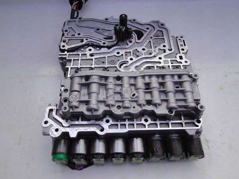 фото №7, Audi s6 a8 d2 плита управляющий el клапаны 5hp24 доставка