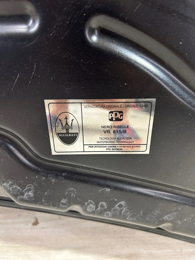 фото №10, Maserati levante trofeo капот передня