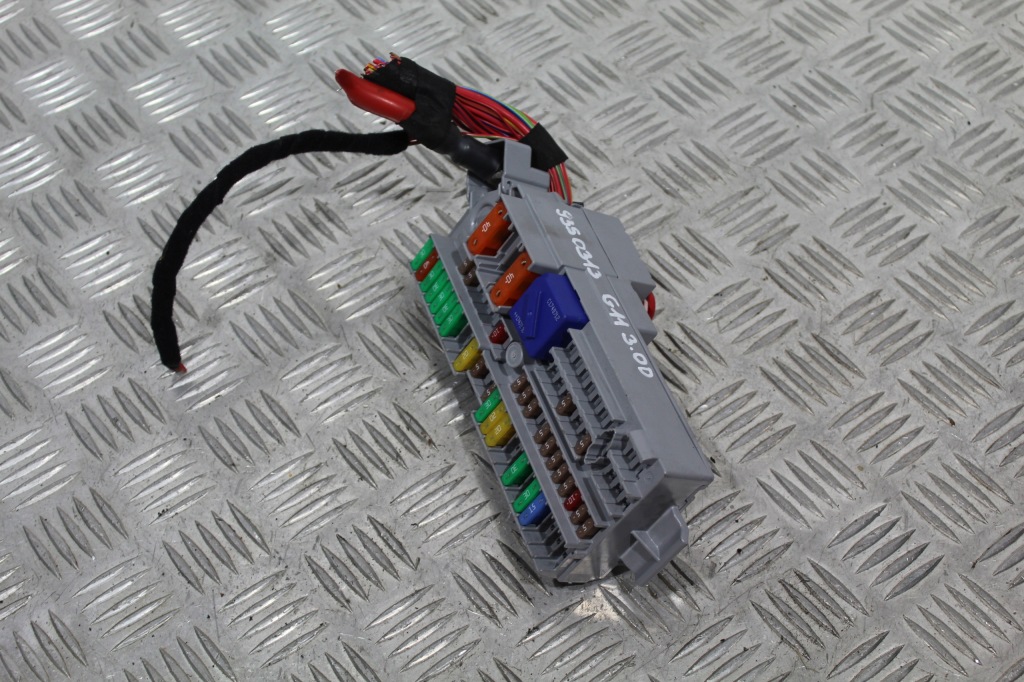 фото №1, Коробка предохранителей bmw 7 g11 9350313