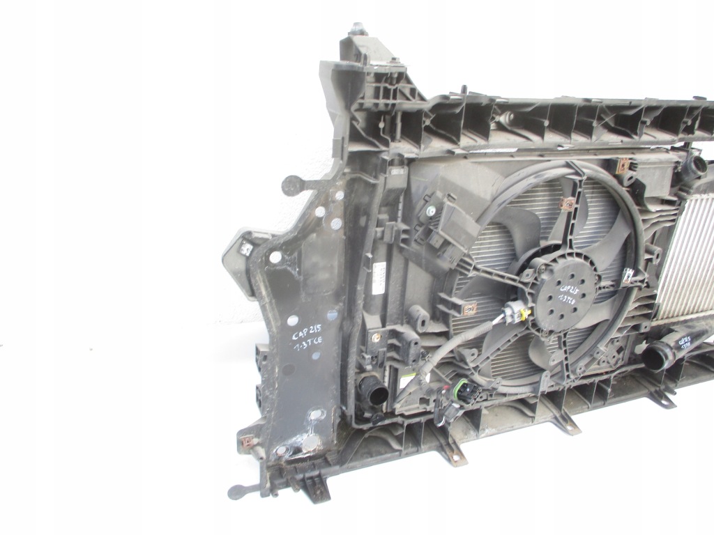 Renault captur ii радиатор воды кондиционер интеркулер ремень передний 1.0 tce с Разборки