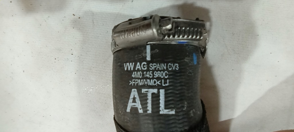 фото №4, Шланг труба wąż інтеркулер audi q7 4l0145980c