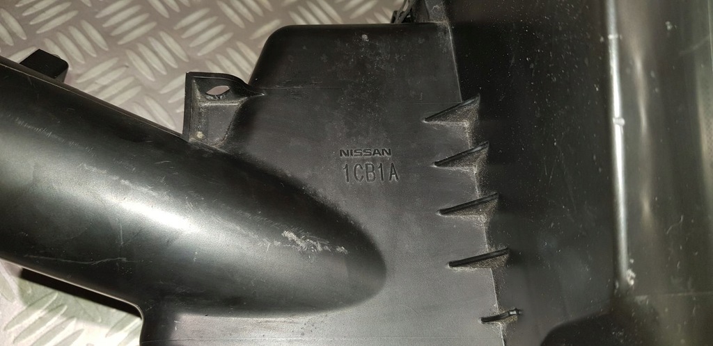 фото №13, Infiniti fx fx35 fx37 qx70 3.5 3.7 v6 корпус фильтра воздуха левая 1cb1a