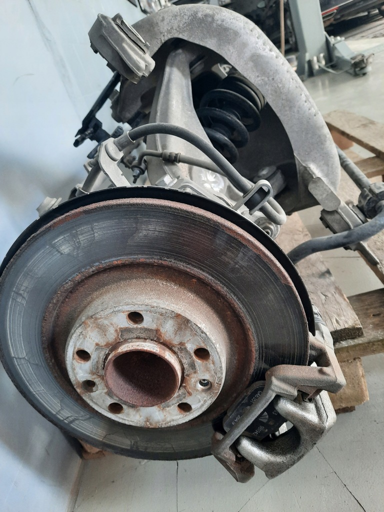 фото №4, Oś балка підвіска задня citroen ds7