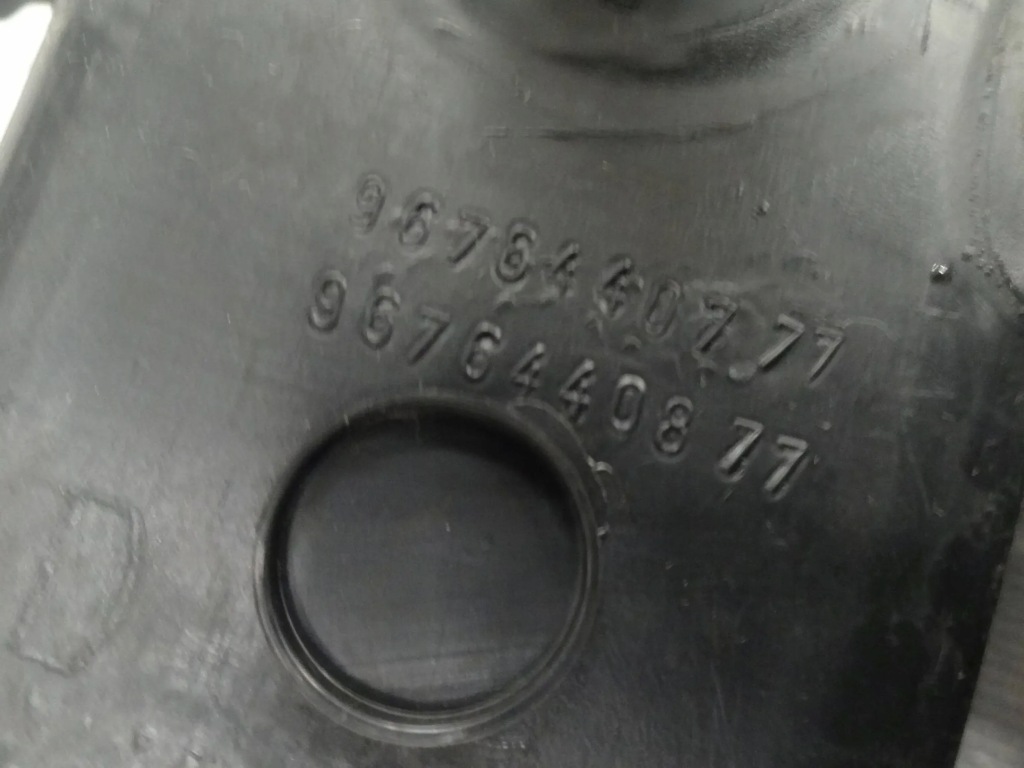 фото №9, Citroen c4 grand picasso 2011 lift обивка багажника правый задняя