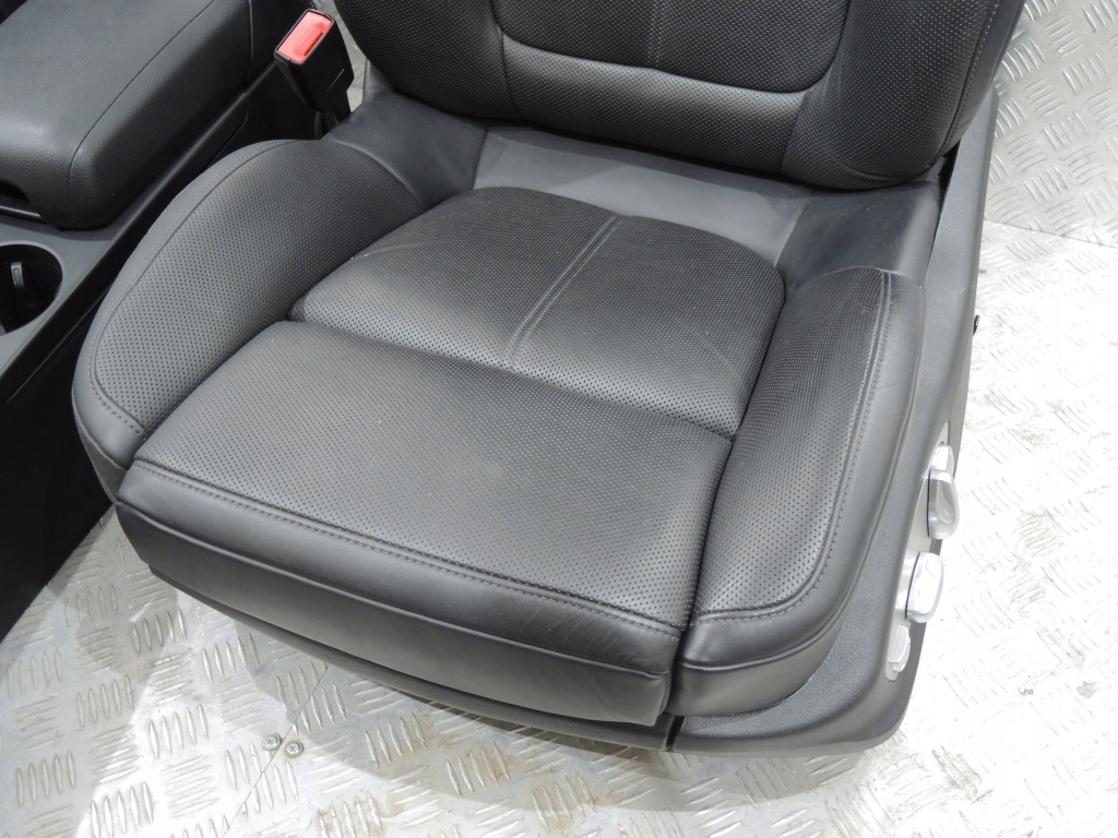 Обшивки сиденья с подогревом вентилируемые электрический porsche macan 95b комплект Киев