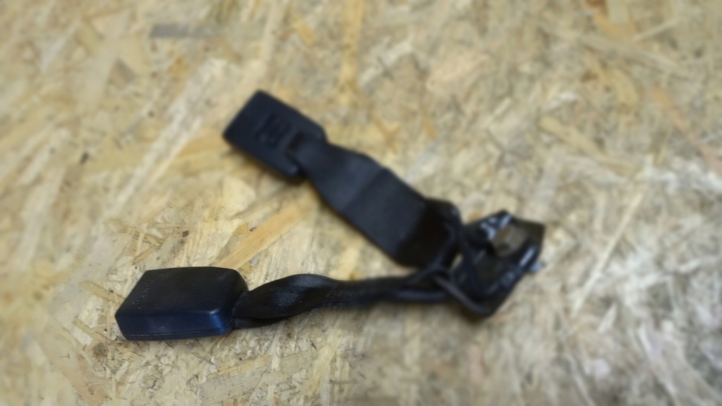 фото №10, Nissan primera p12 2.2 pas безопасности натяжитель