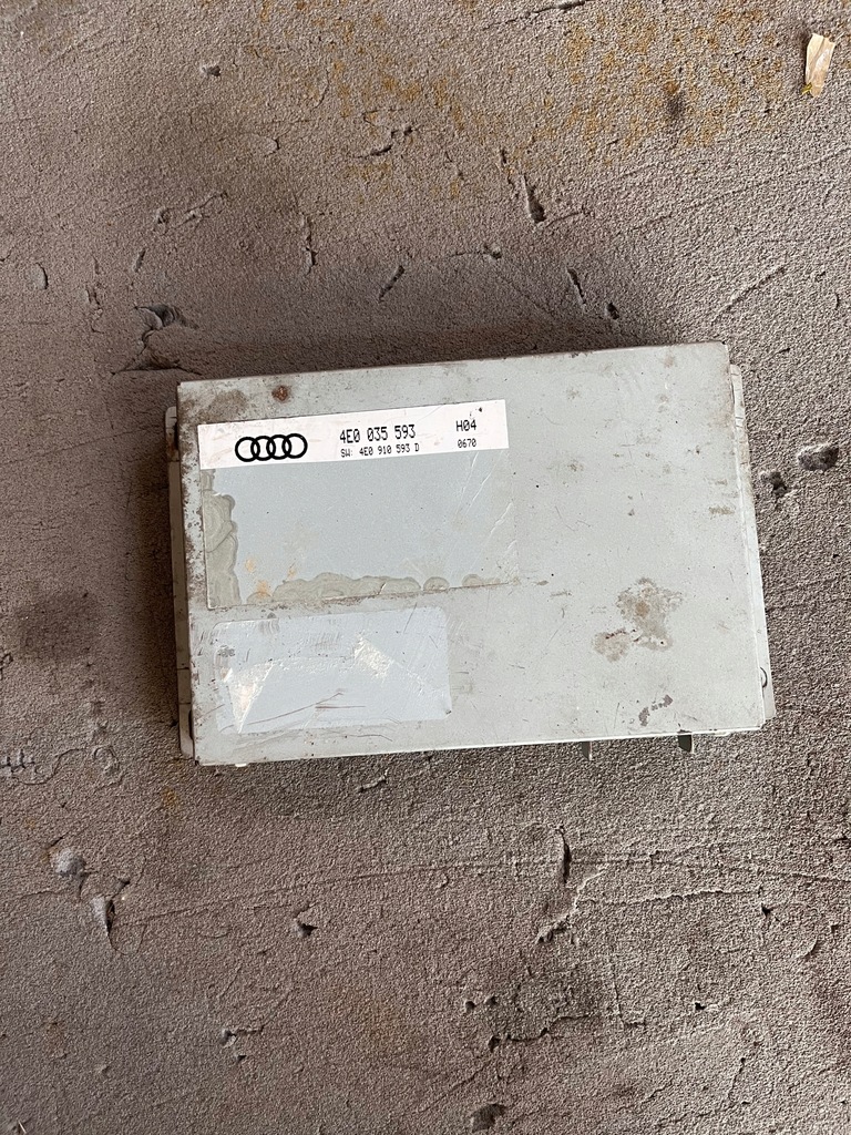 фото №1, Audi q7 4l модуль блок управления радио