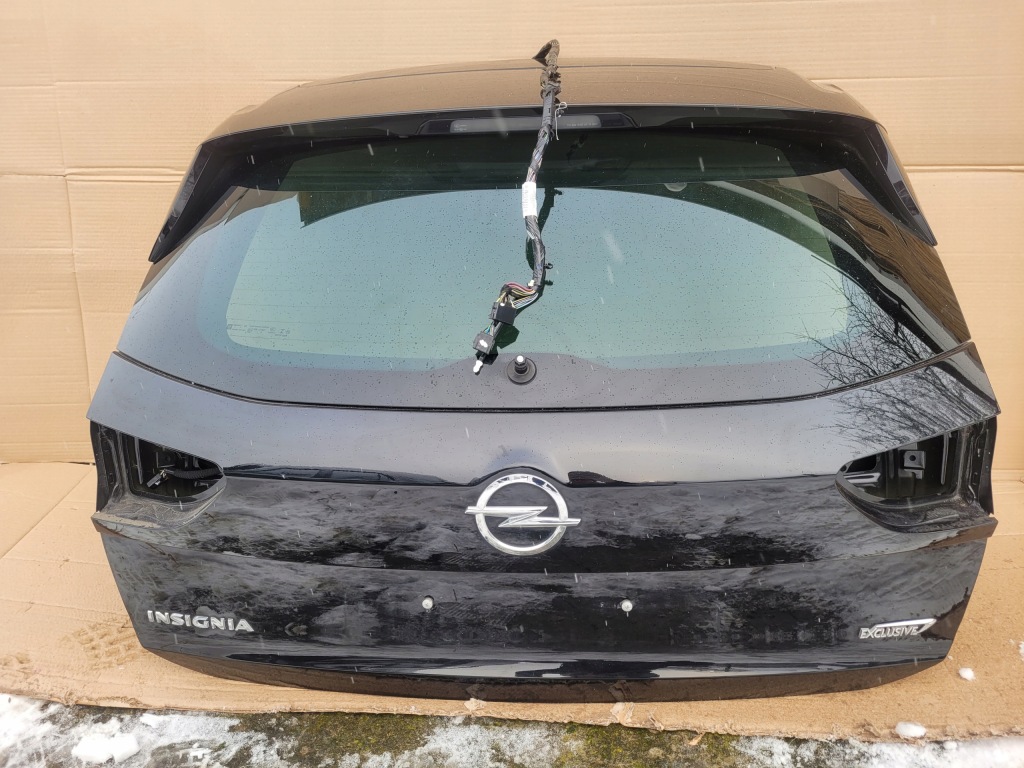 фото №1, Opel insignia b kombi крышка багажника z22y