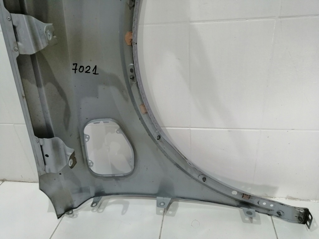 Крыло  левое  передний перед audi q3 83a 2 plug in Цена