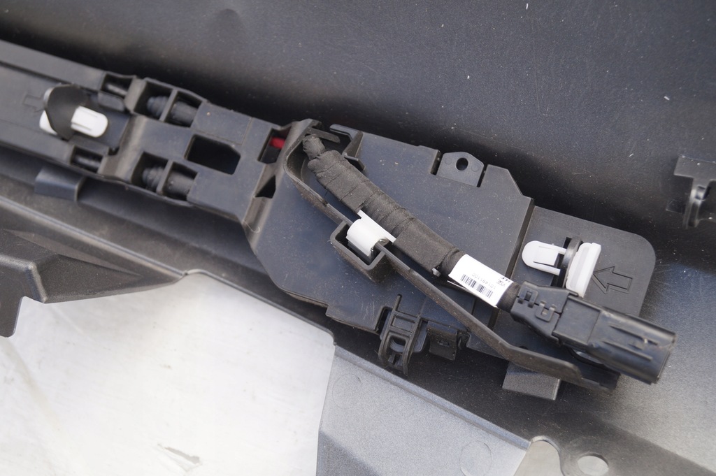 фото №12, Диффузор накладка спойлер dół бампера задняя задняя toyota highlander iv 4