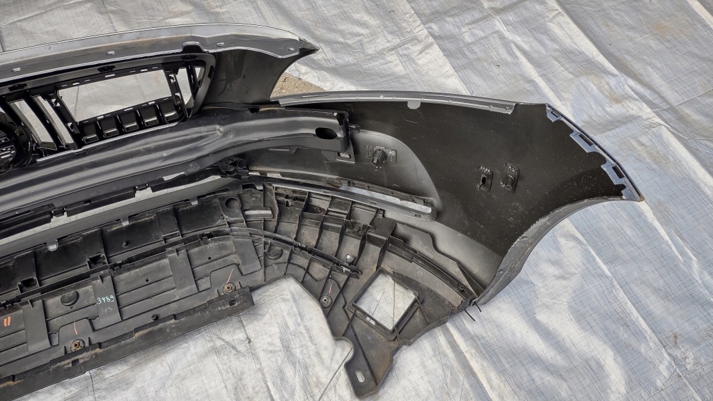 Бампер volvo v40 ii перед передний pdc радар 12-20 Доставка