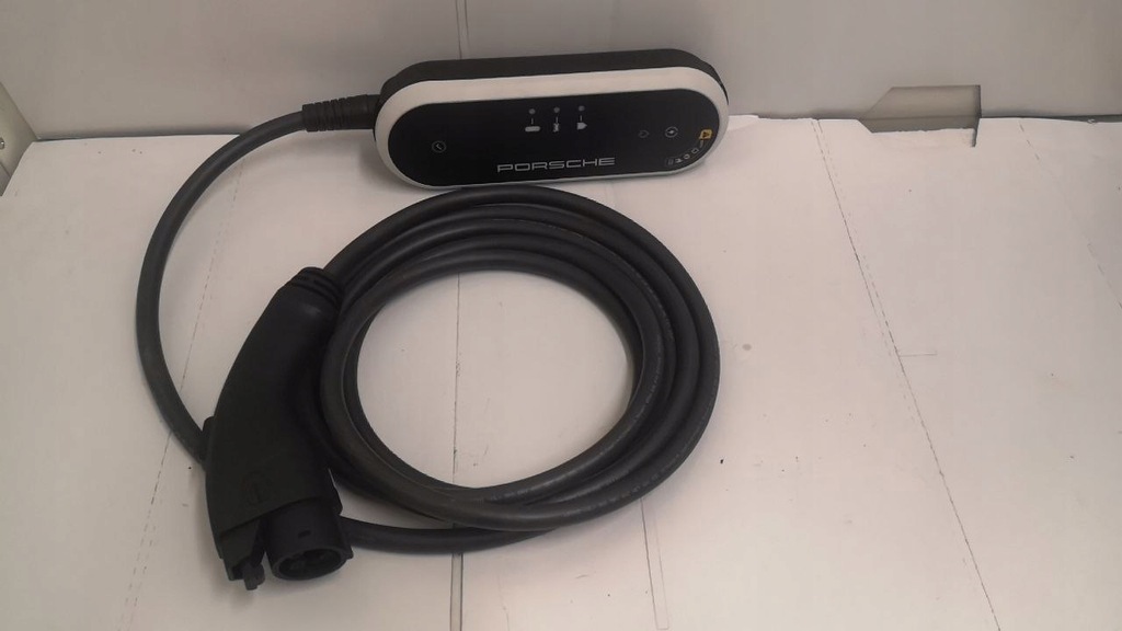 фото №1, Зарядное устройство 9j1971675bc porsche taycan