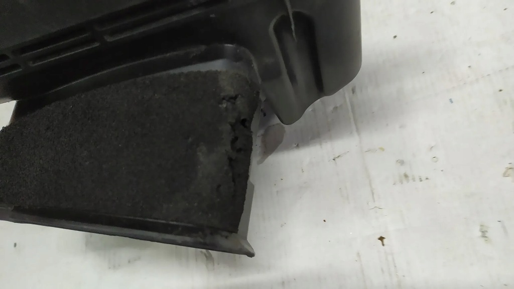 фото №9, Расходомер корпус фильтра воздуха hyundai tucson i 2.0crdi