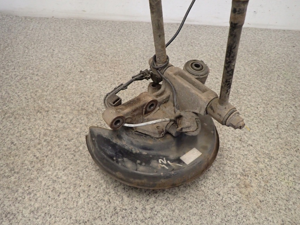 фото №4, Toyota corolla e11 97- поворотный кулак задняя левая