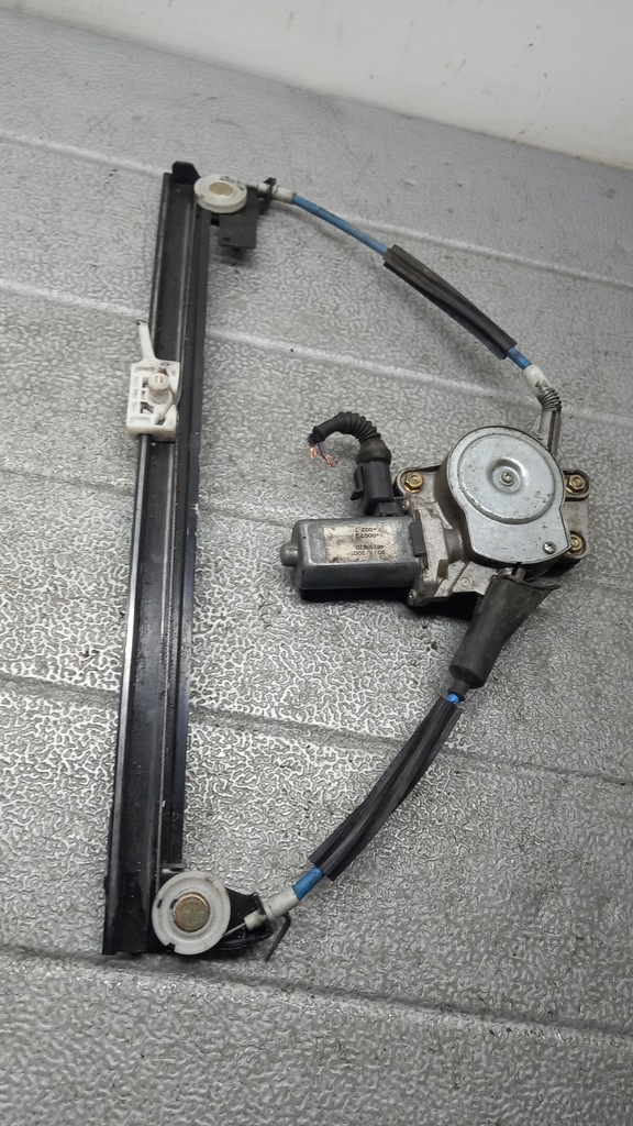 фото №1, Подъемник правый перед alfa romeo 147