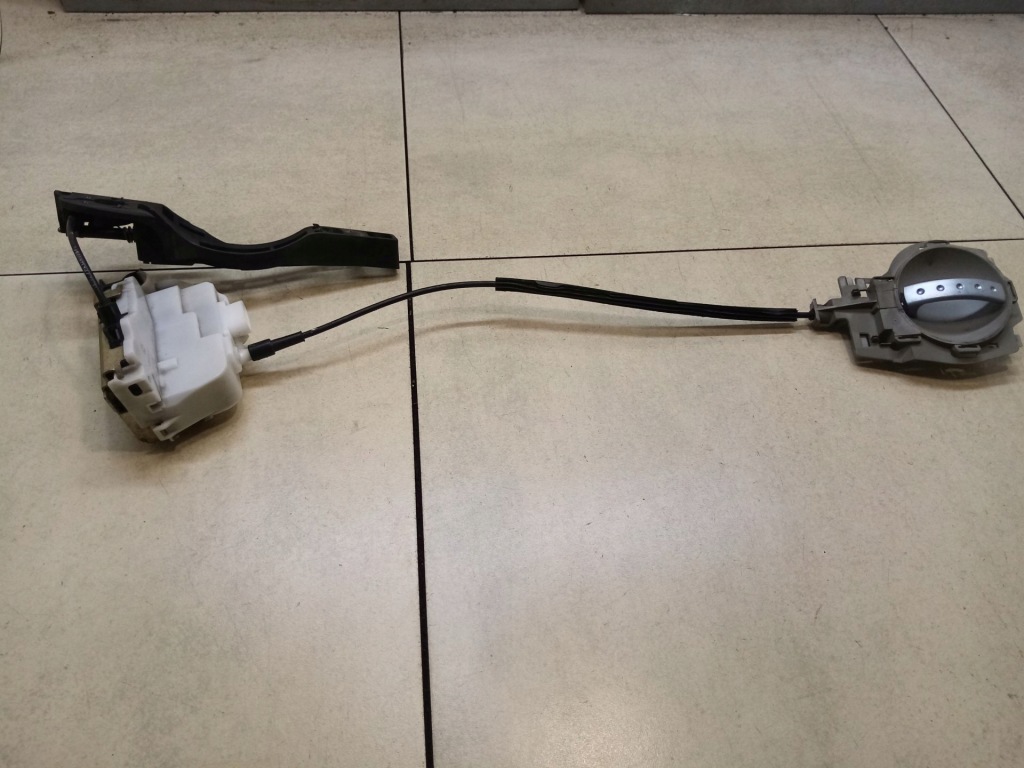 фото №1, Замок ручка дверь правый перед citroen c3 i 1.4