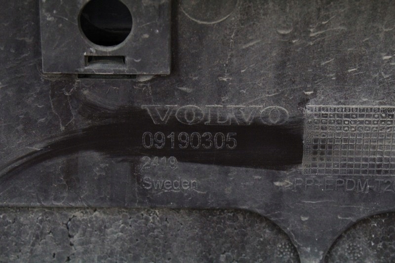 фото №14, Бампер перед передний 427-26 09190305 volvo v70 2 ii 00-07