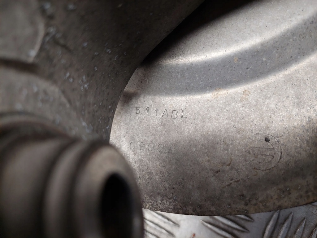 фото №8, Chrysler pacifica 017ab задняя подшипник i ступица kół